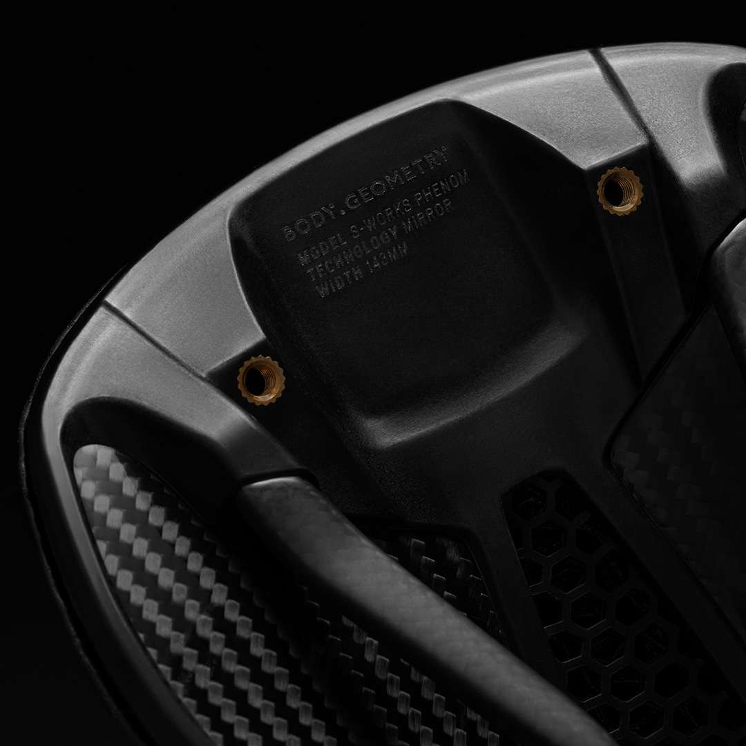 S-WORKS PHENOM MIRROR SADDLE BLK 143(143mm ブラック): サドル